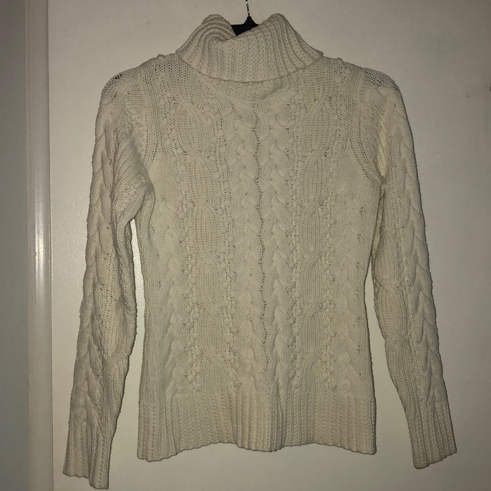 Beautiful cable knit sweater